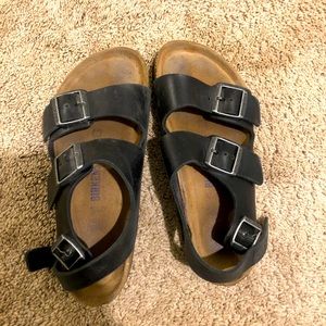 Birkenstock oil rubbed leather, soft toe bed sandals size 39